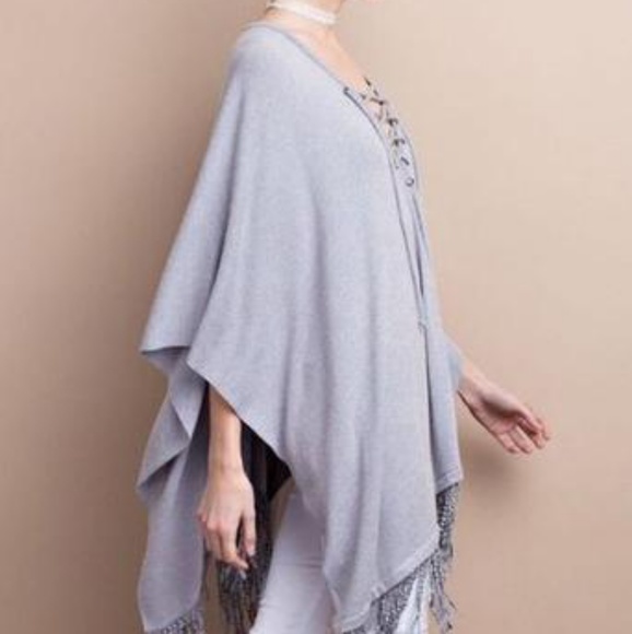 Easel | Boho poncho - Picture 6 of 7